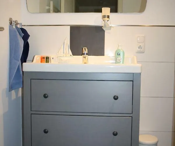 Schoene 60qm Grosse Mainz-lerchenberg Zdf アパート マインツ